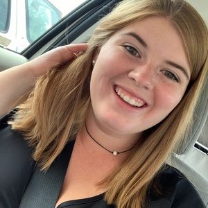 Meet your Posher, Kaitlin